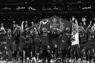 全晋旴评选出的最难缠的后卫TOP3。第3名-韩国...（全晋旴盘点最难对付的后卫TOP3：第3名-韩国...）