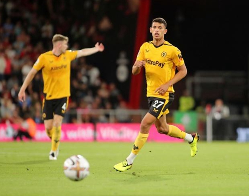 早知道｜利物浦无缘英超连胜（早知道｜利物浦英超连胜势头中断）